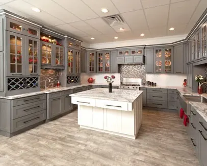 Platinum Shaker kitchen cabinets