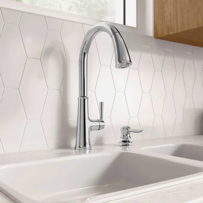 American Standard Maven Pull-Down Kitchen Faucet photo 2
