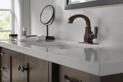 Delta Lakewood Single Handle Bathroom Faucet In Venetian Bronze photo 4