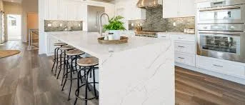 LUX Calcutta Lorenza LQ-907 Quartz Countertop Island photo 2